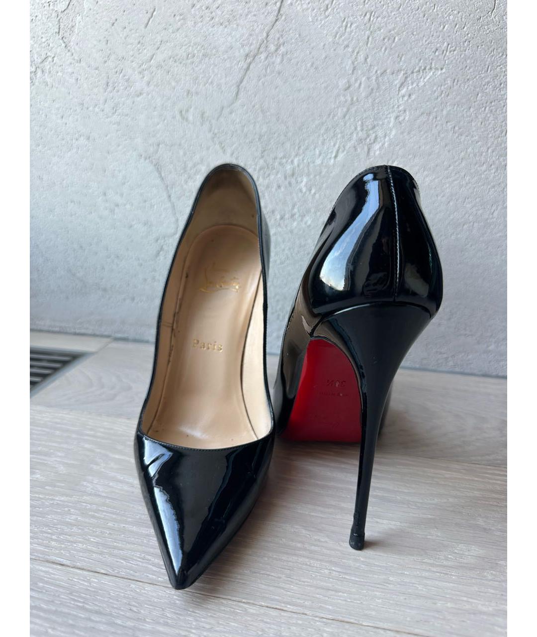 CHRISTIAN LOUBOUTIN Черные туфли из лакированной кожи, фото 2