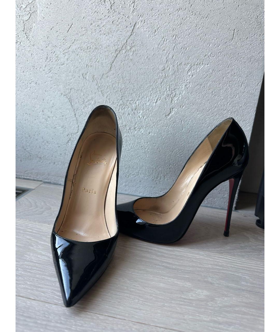 CHRISTIAN LOUBOUTIN Черные туфли из лакированной кожи, фото 4