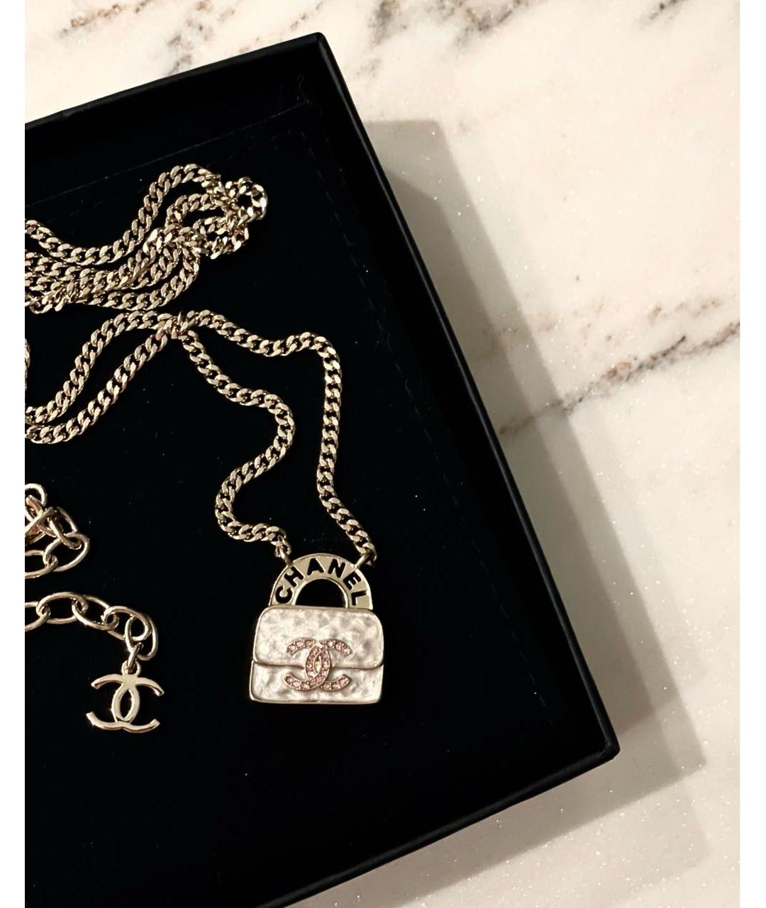 CHANEL Золотая металлическая подвеска, фото 2