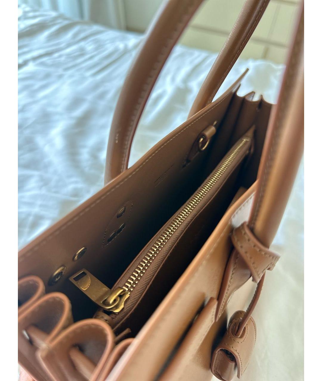 SAINT LAURENT Коричневая кожаная сумка с короткими ручками, фото 3