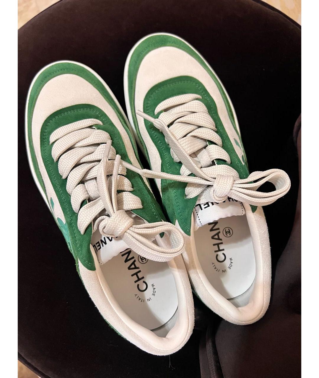 CHANEL PRE-OWNED Зеленые кожаные кеды, фото 3