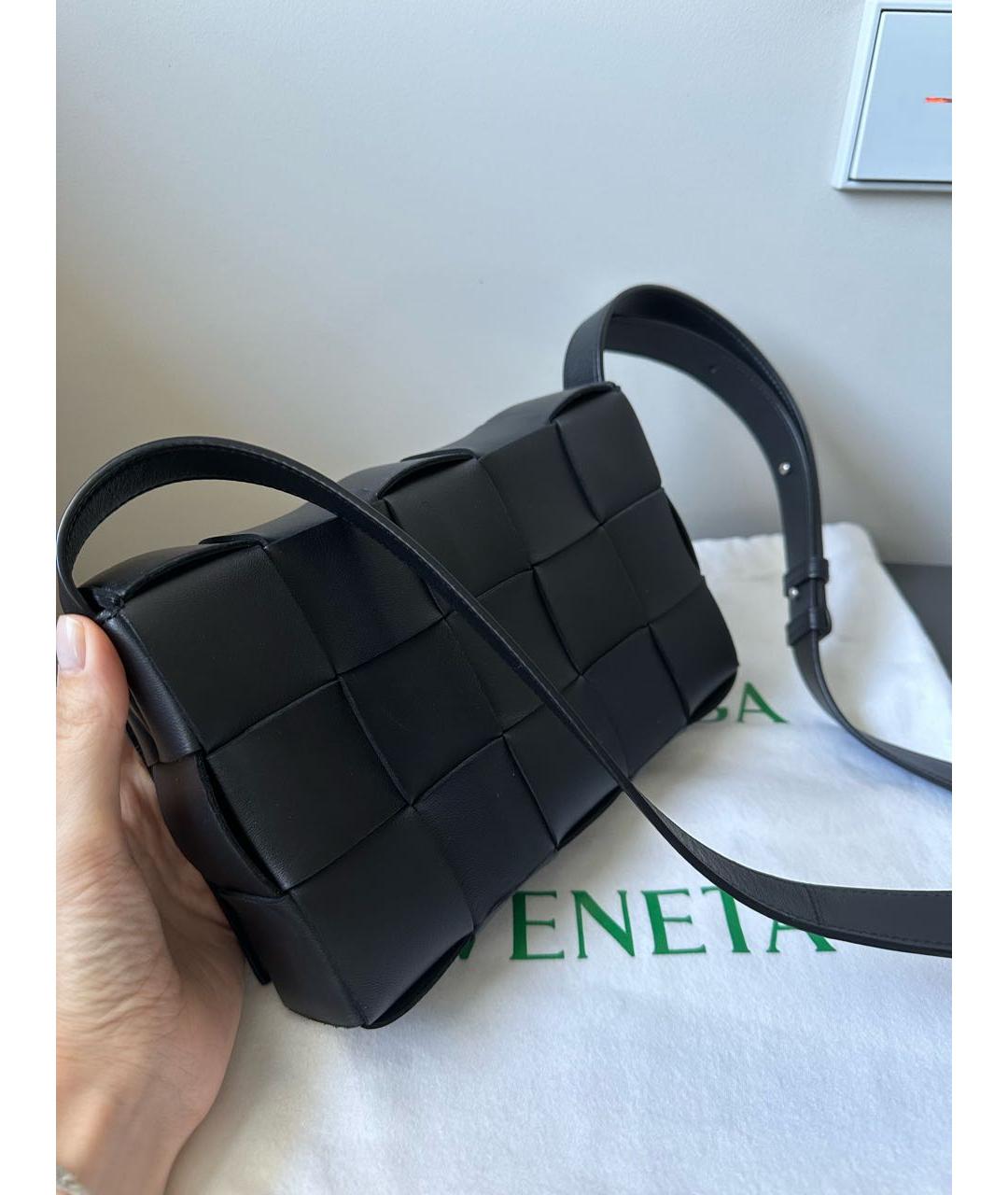 BOTTEGA VENETA Черная кожаная сумка через плечо, фото 3