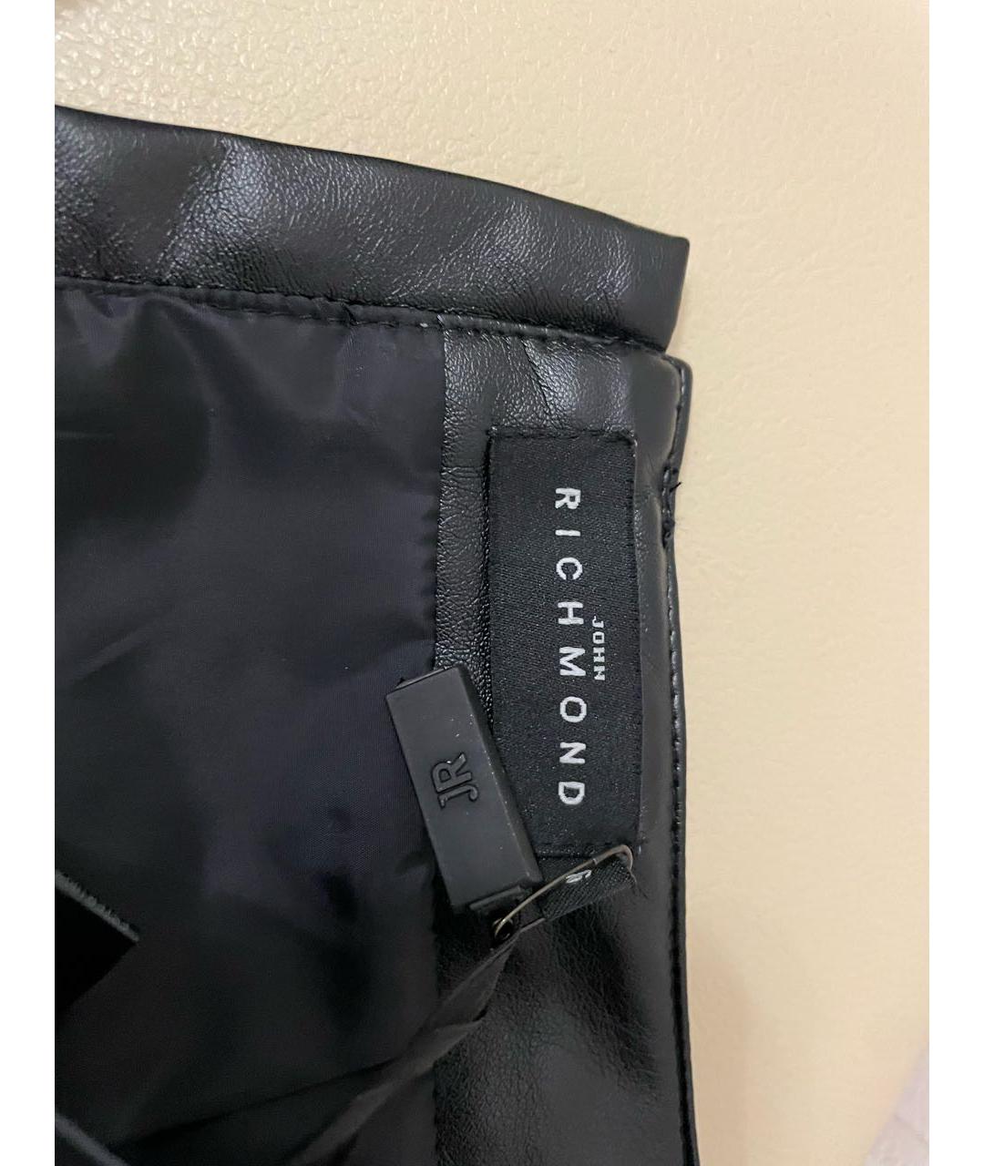 JOHN RICHMOND Черная полиуретановая юбка мини, фото 4