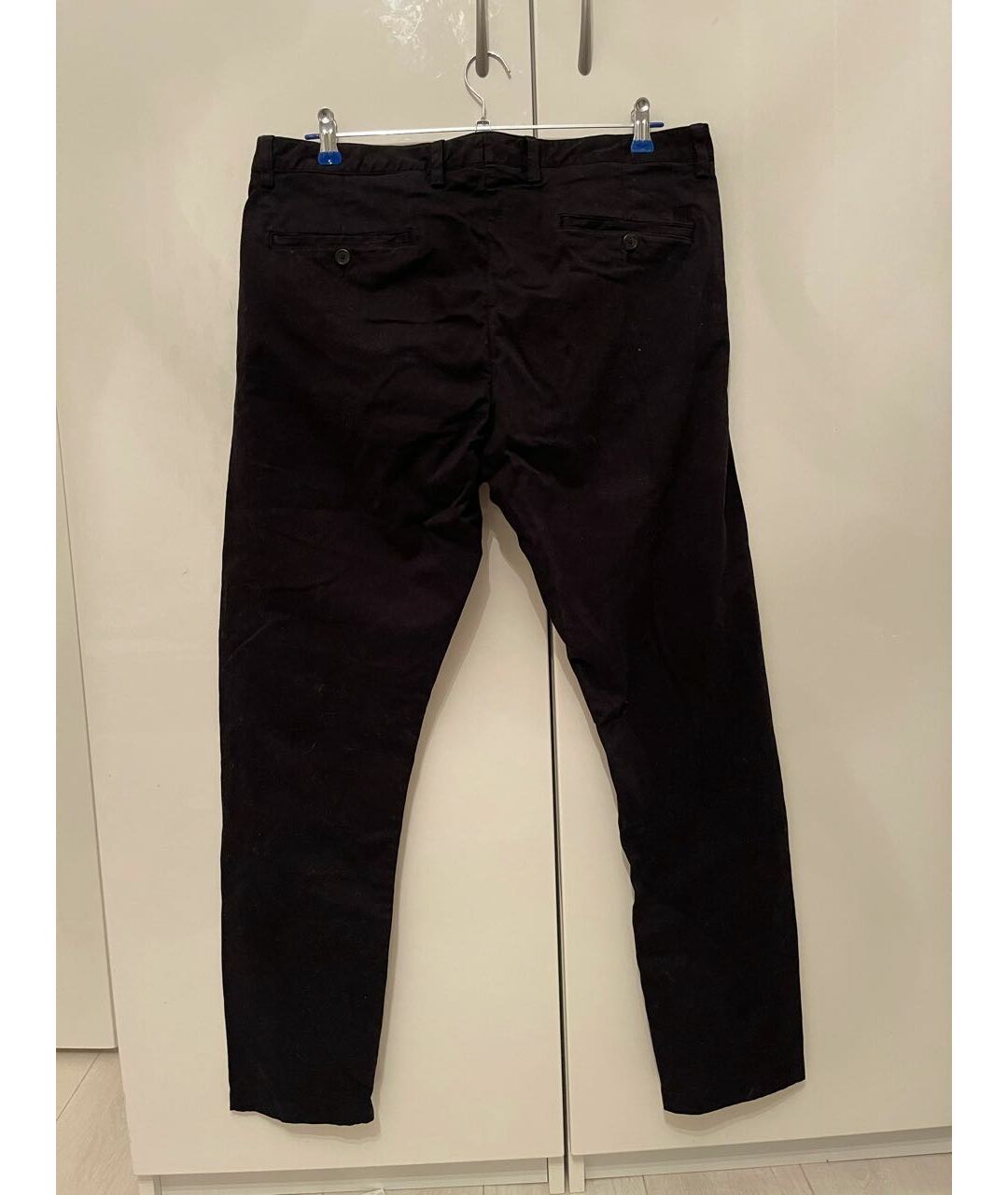 AMI Черные хлопко-эластановые брюки чинос, фото 2