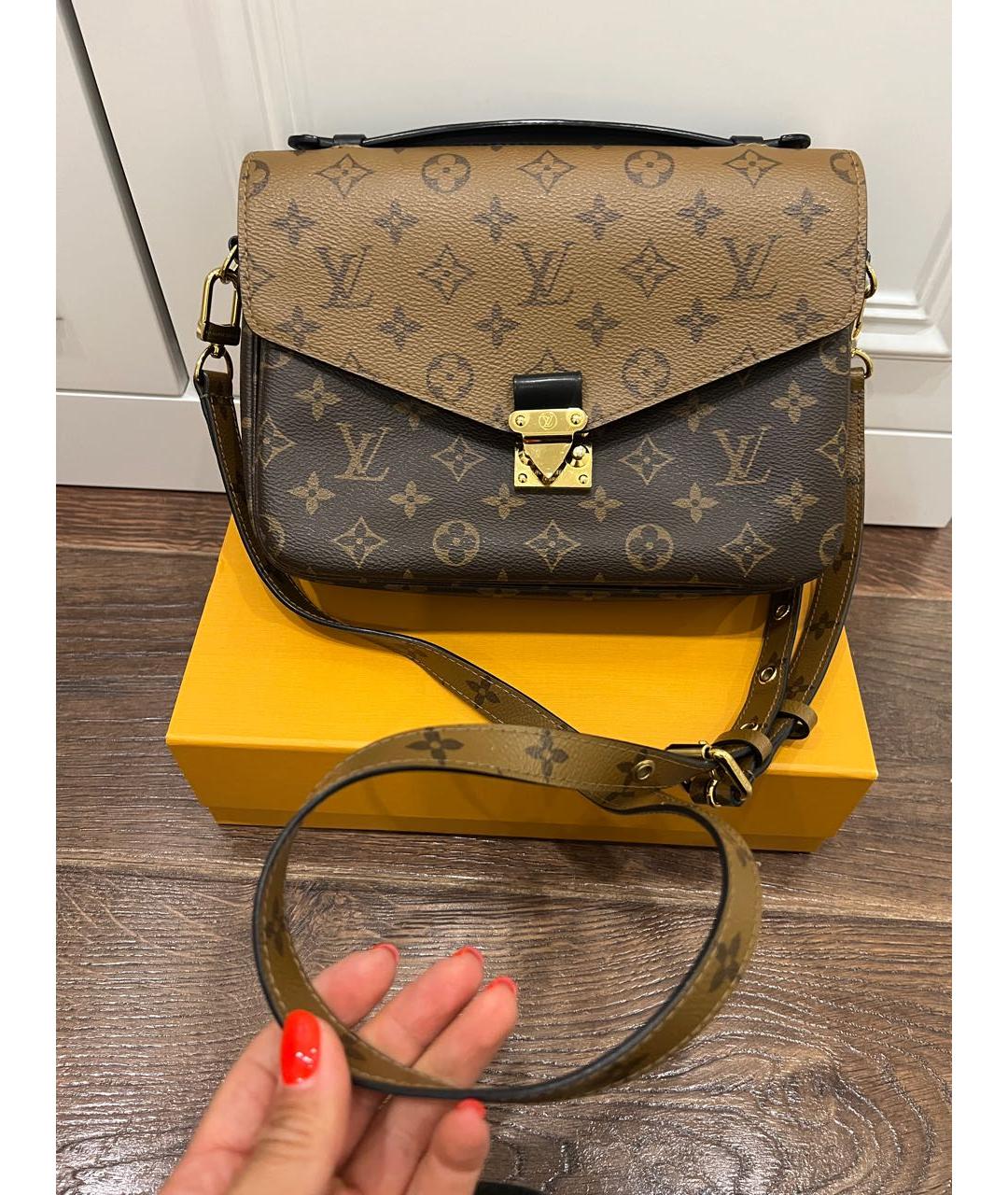 LOUIS VUITTON PRE-OWNED Коричневая кожаная поясная сумка, фото 5