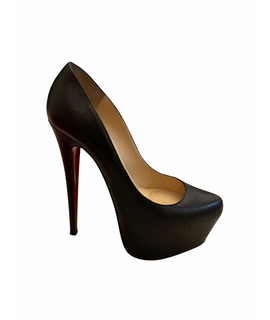 

Туфли CHRISTIAN LOUBOUTIN