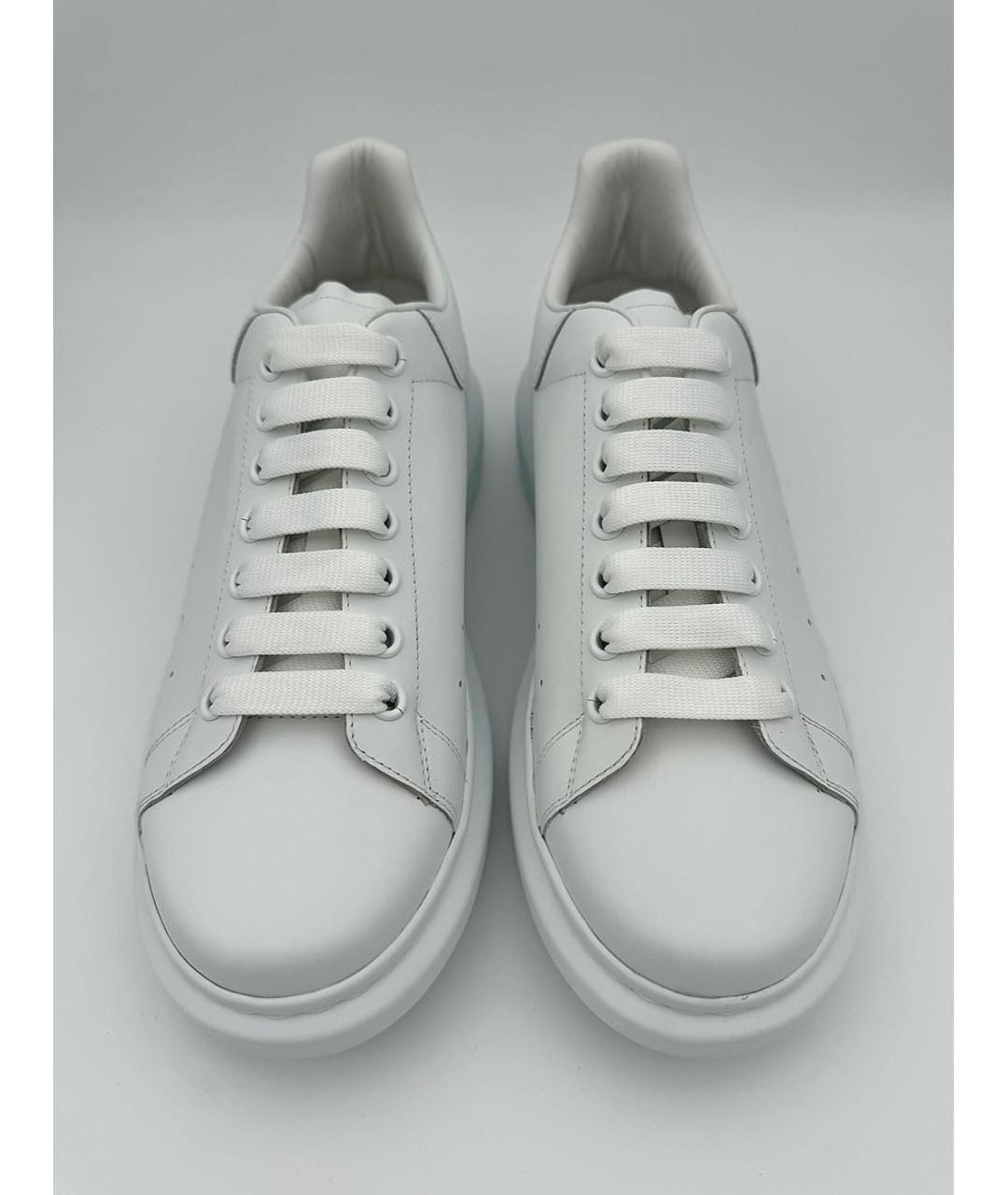 ALEXANDER MCQUEEN Белые кожаные низкие кроссовки / кеды, фото 4