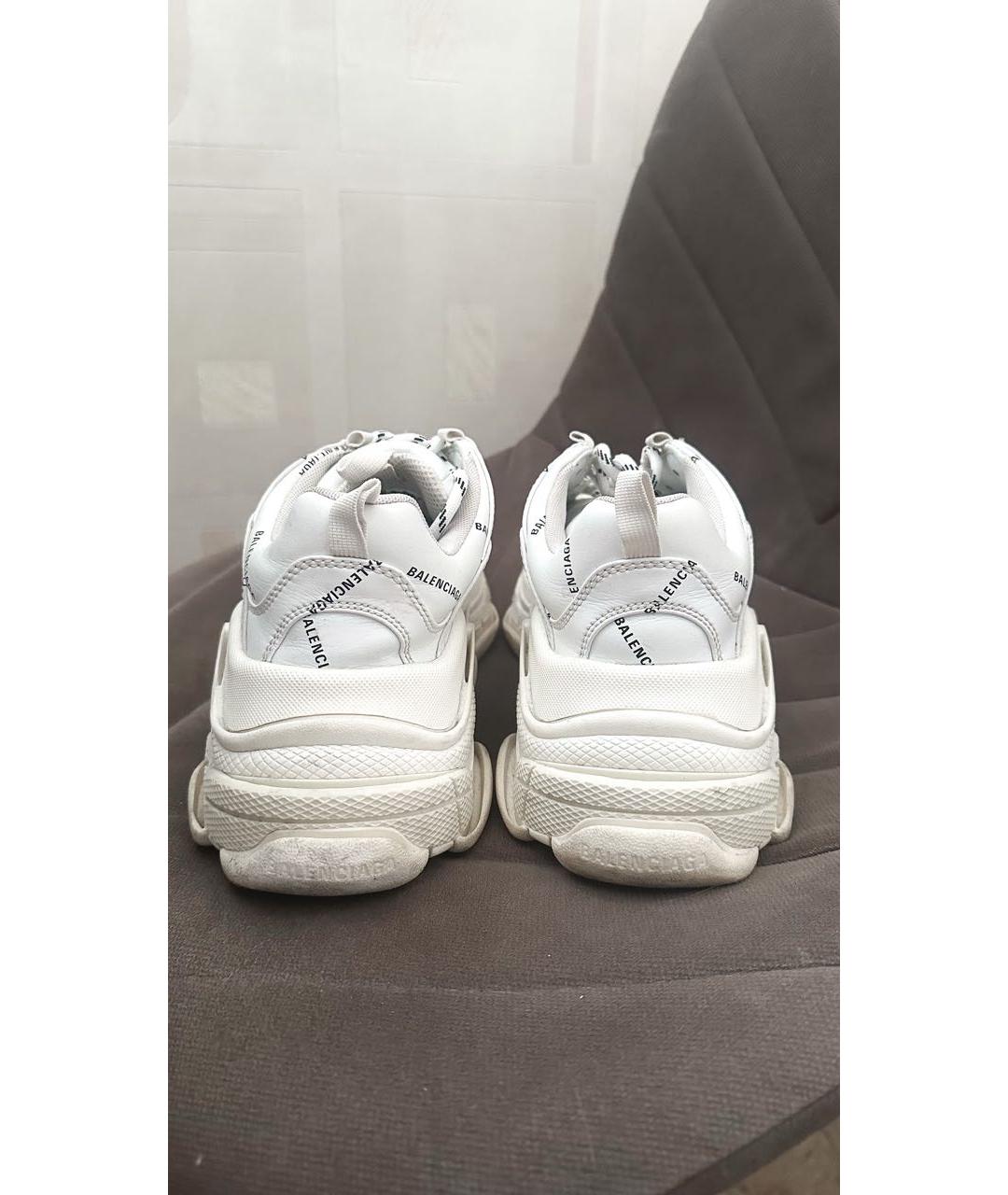 BALENCIAGA Белые кожаные кроссовки, фото 4
