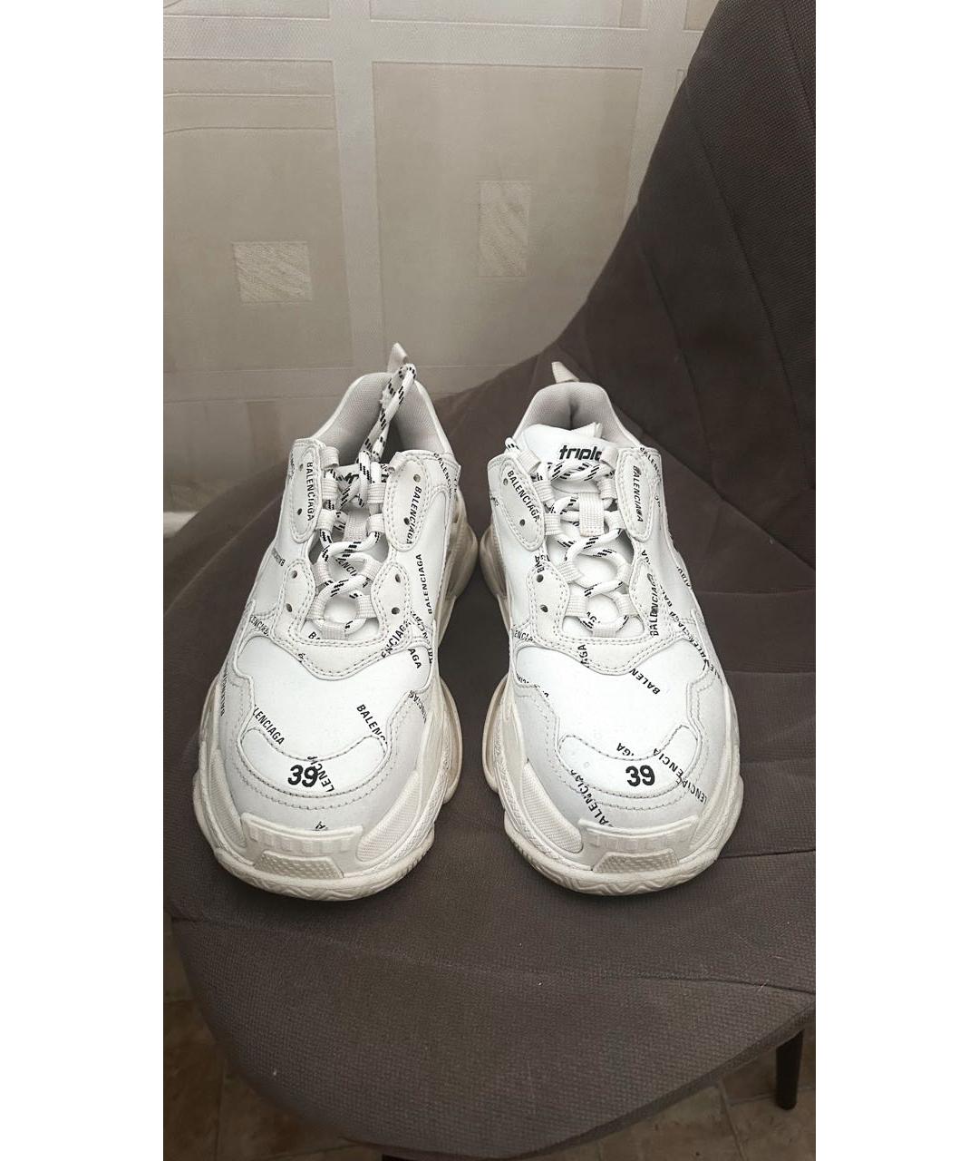 BALENCIAGA Белые кожаные кроссовки, фото 2