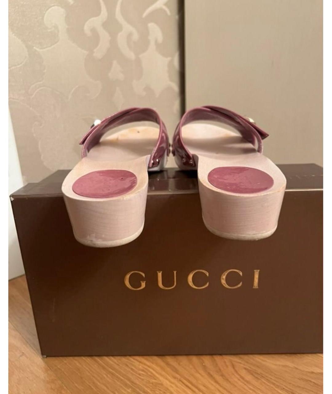 GUCCI Фиолетовые сабо из лакированной кожи, фото 2