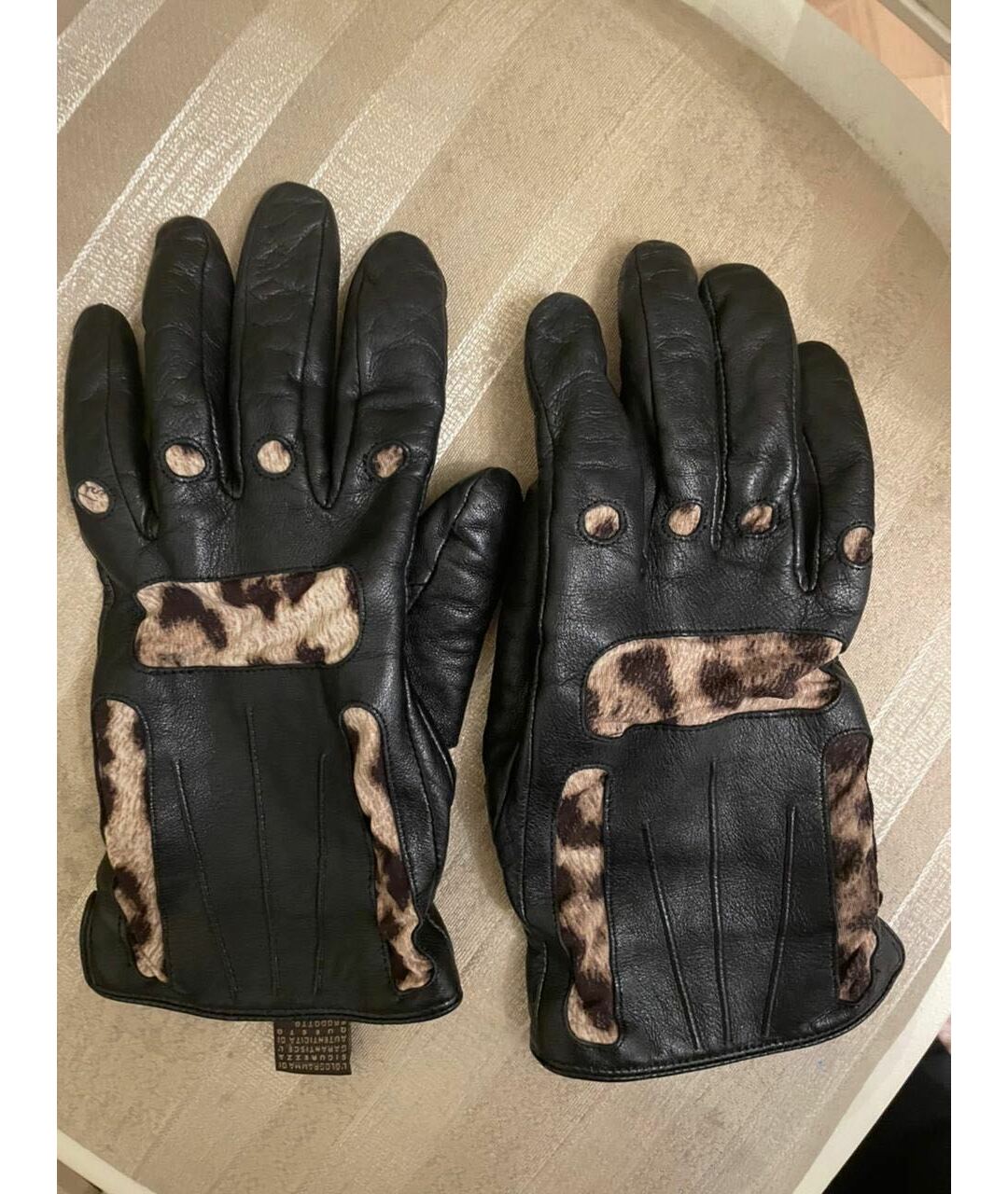 ROBERTO CAVALLI Черные кожаные перчатки, фото 3