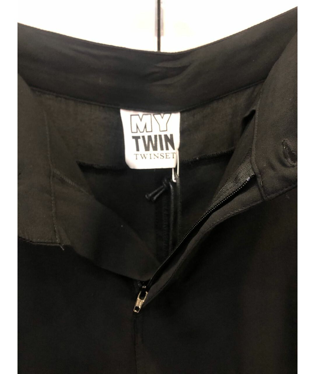 TWIN-SET Черные вискозные прямые брюки, фото 3