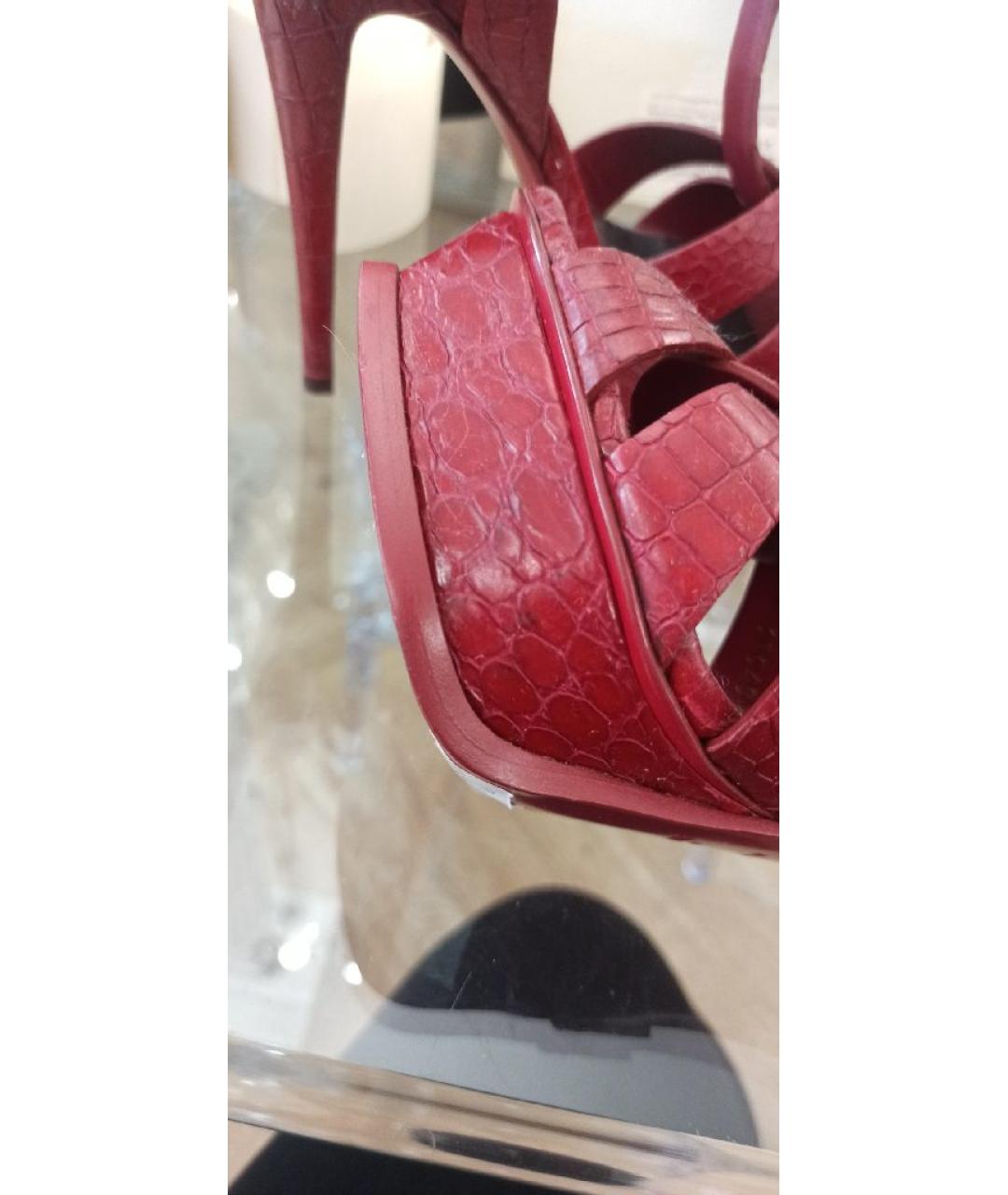 SAINT LAURENT Красные кожаные босоножки, фото 7