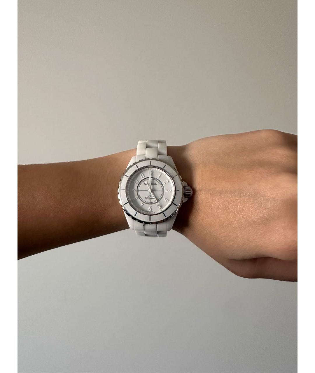 CHANEL PRE-OWNED Белые стальные часы, фото 7