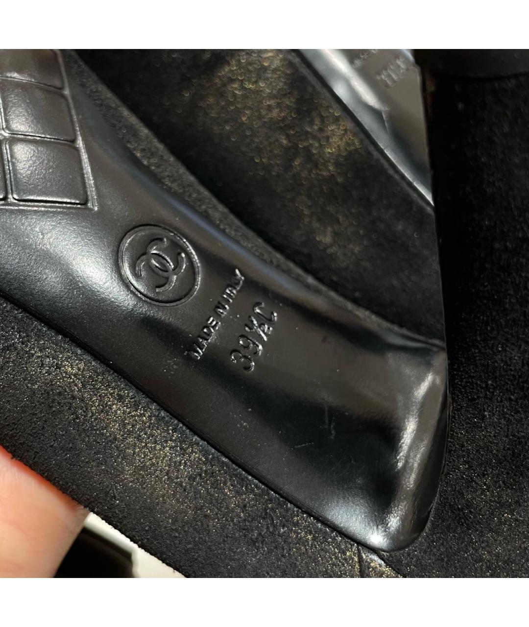 CHANEL PRE-OWNED Черные замшевые туфли, фото 5