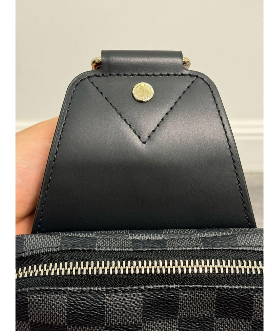 LOUIS VUITTON PRE-OWNED Черная сумка на плечо, фото 3