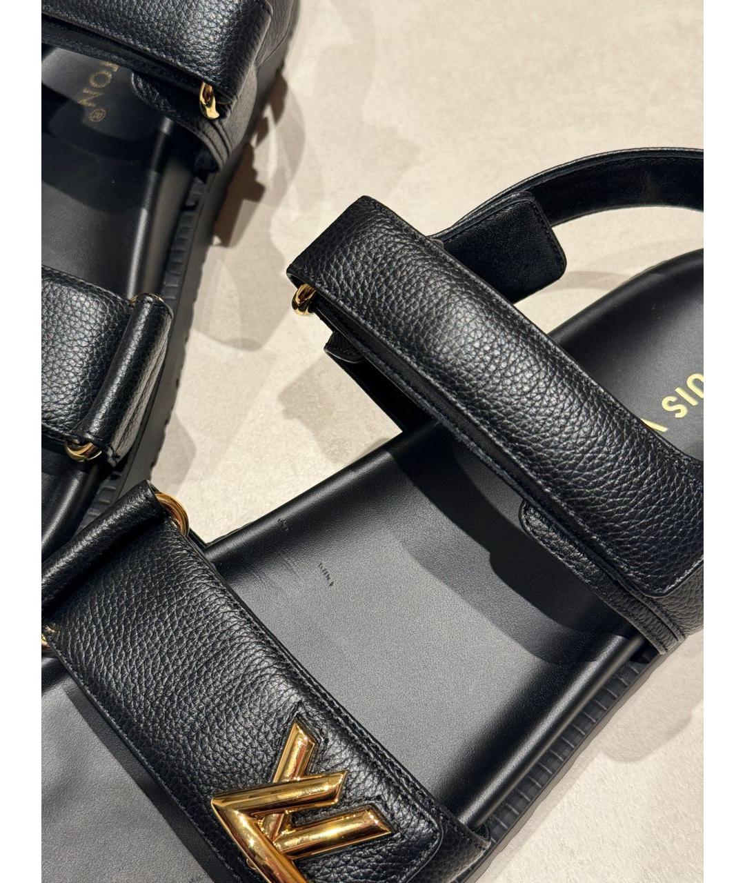 LOUIS VUITTON Черные кожаные сандалии, фото 5