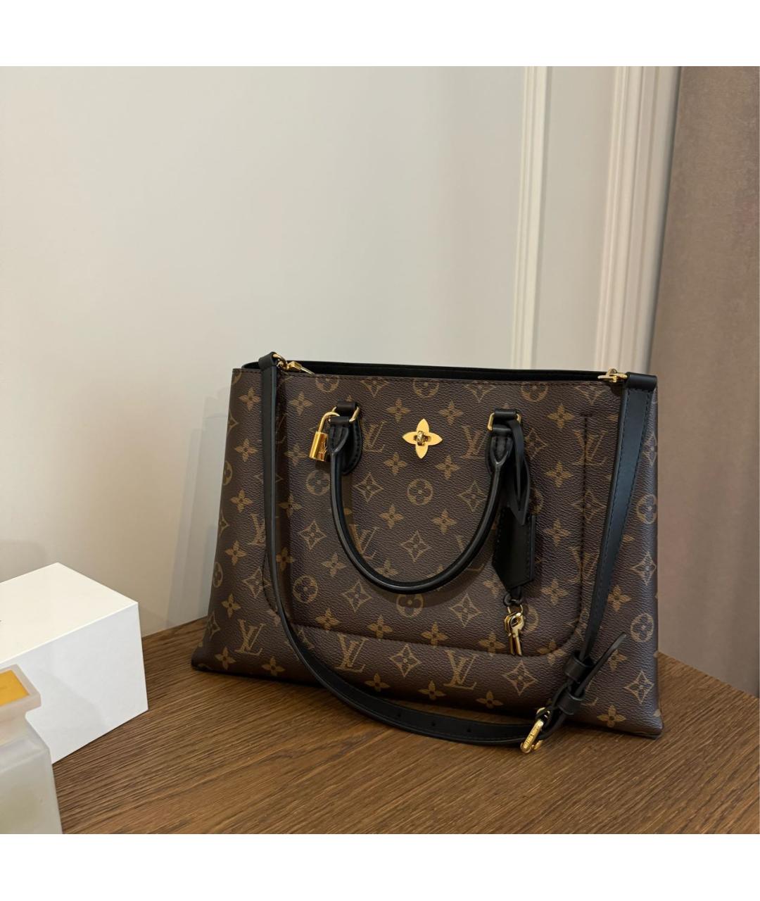 LOUIS VUITTON Коричневая сумка с короткими ручками, фото 9