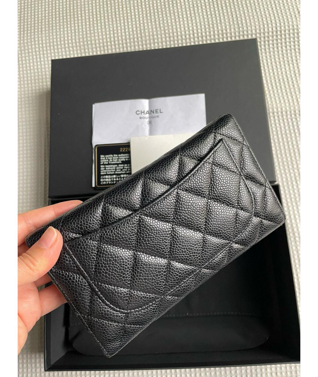 CHANEL Черный кожаный кошелек, фото 3