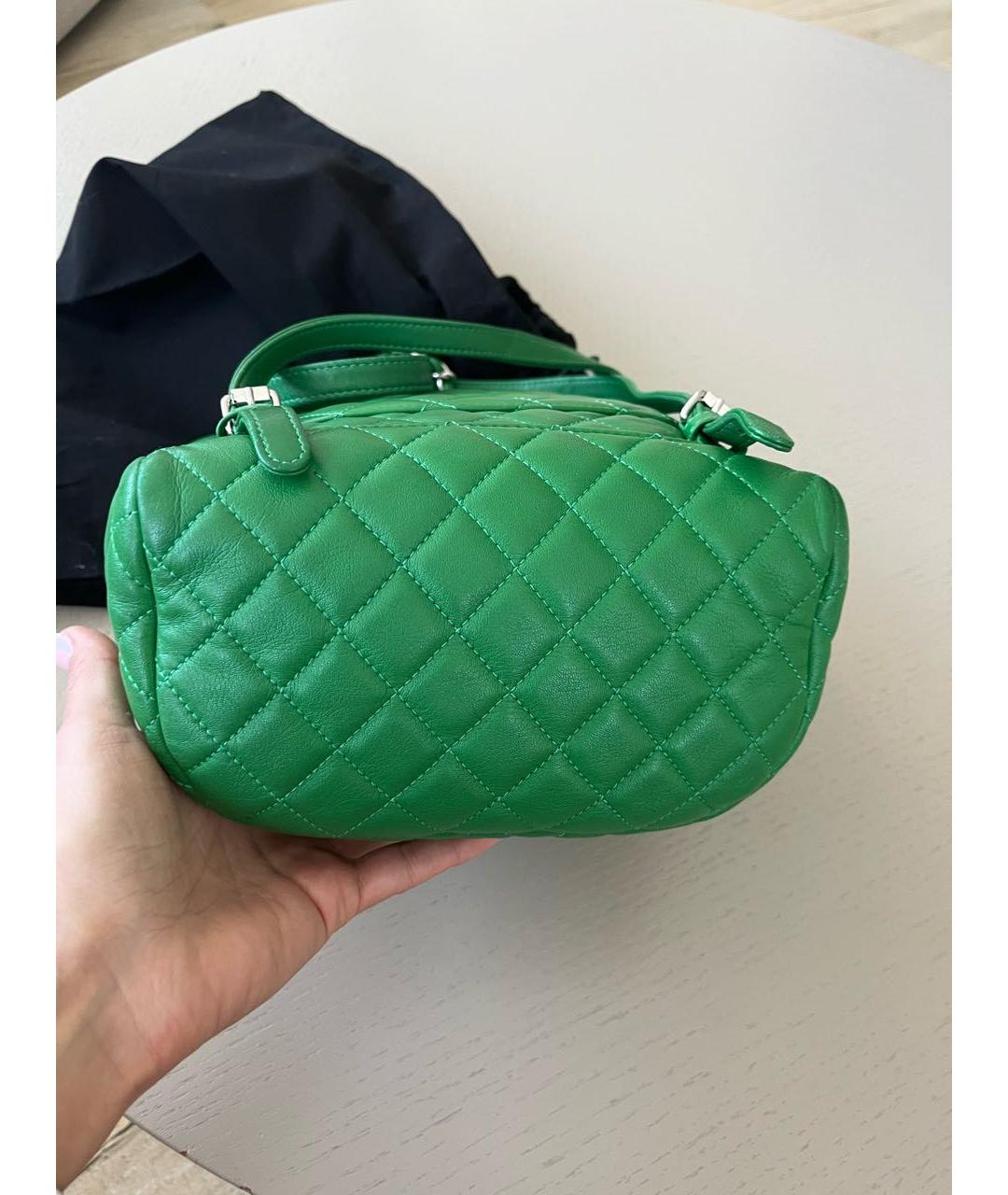 CHANEL PRE-OWNED Зеленый кожаный рюкзак, фото 3