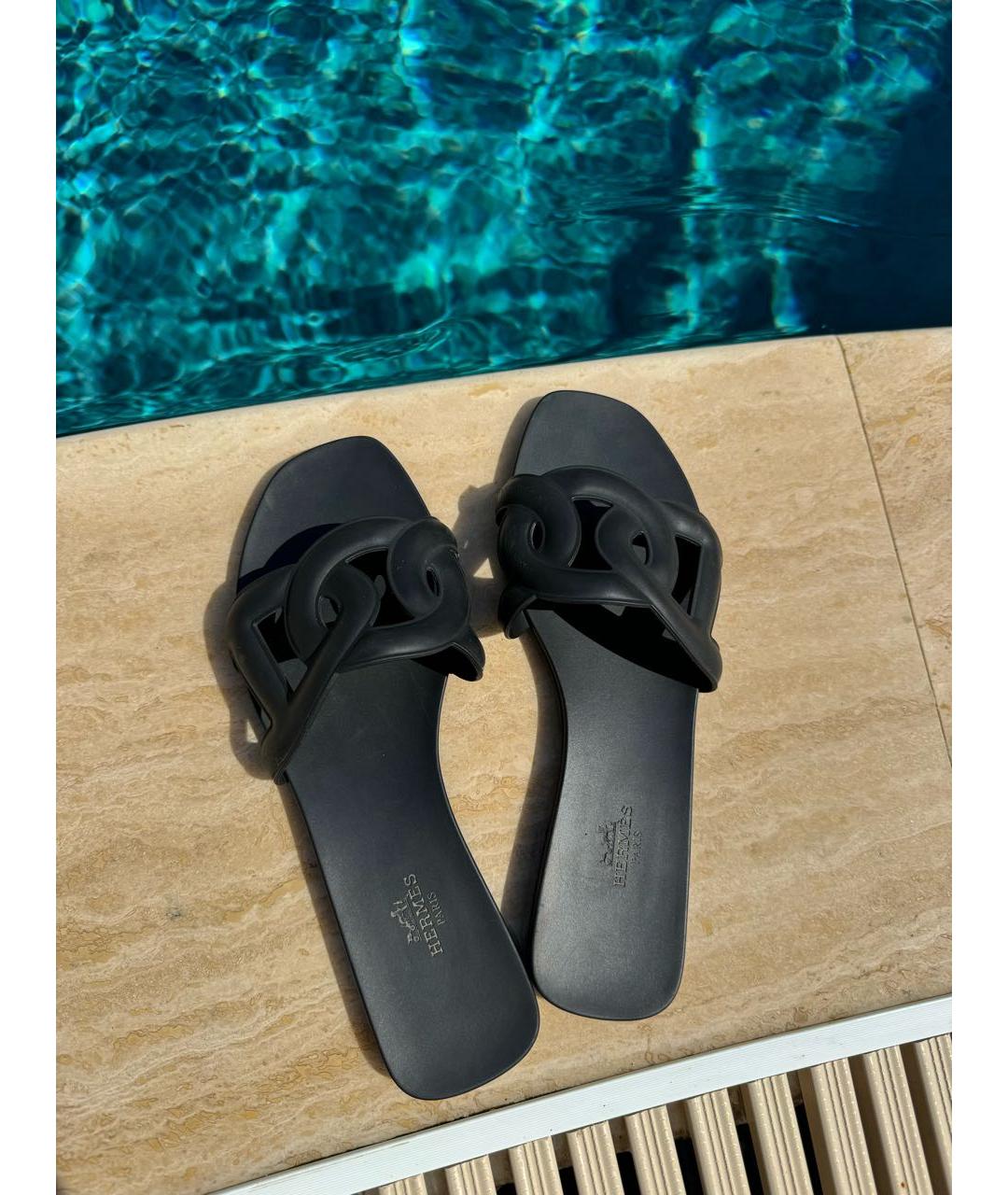 HERMES Черные резиновые шлепанцы, фото 3
