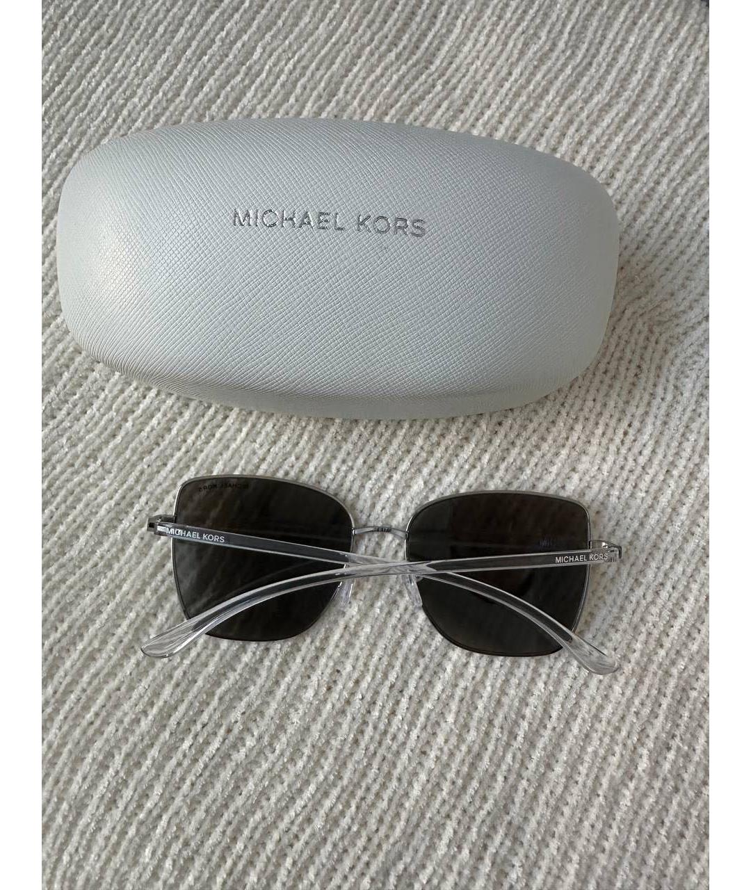 MICHAEL KORS Серебряные металлические солнцезащитные очки, фото 3