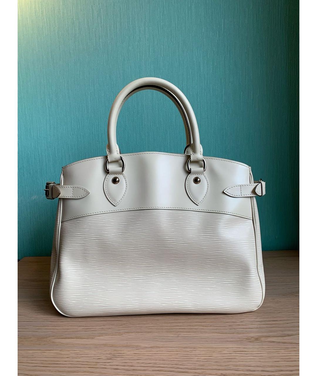 LOUIS VUITTON Белая кожаная сумка тоут, фото 9