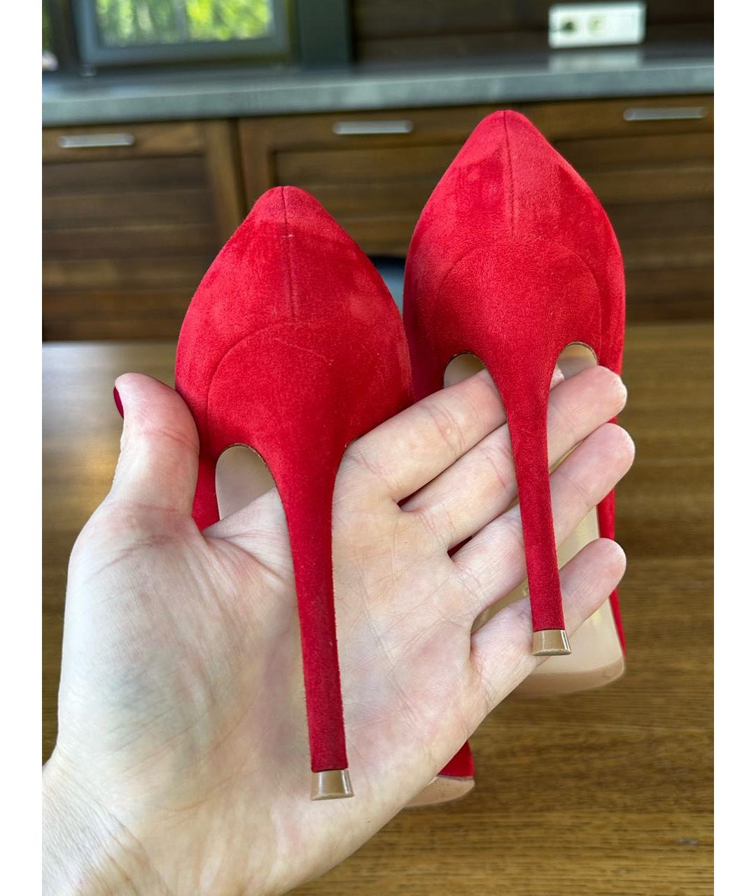 GIANVITO ROSSI Красные замшевые туфли, фото 8
