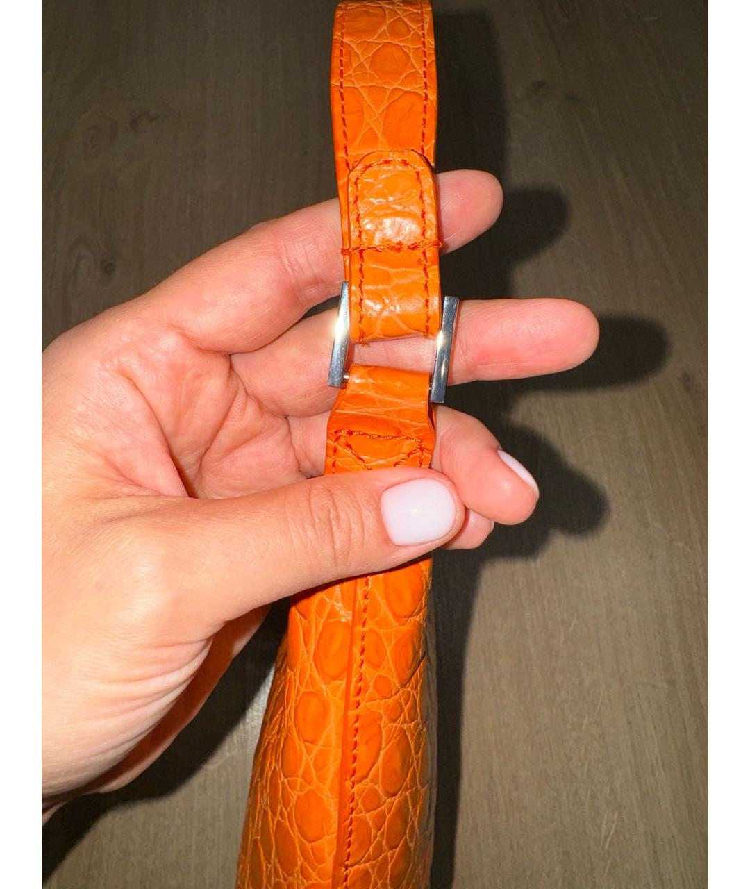 BY FAR Оранжевая кожаная сумка с короткими ручками, фото 3