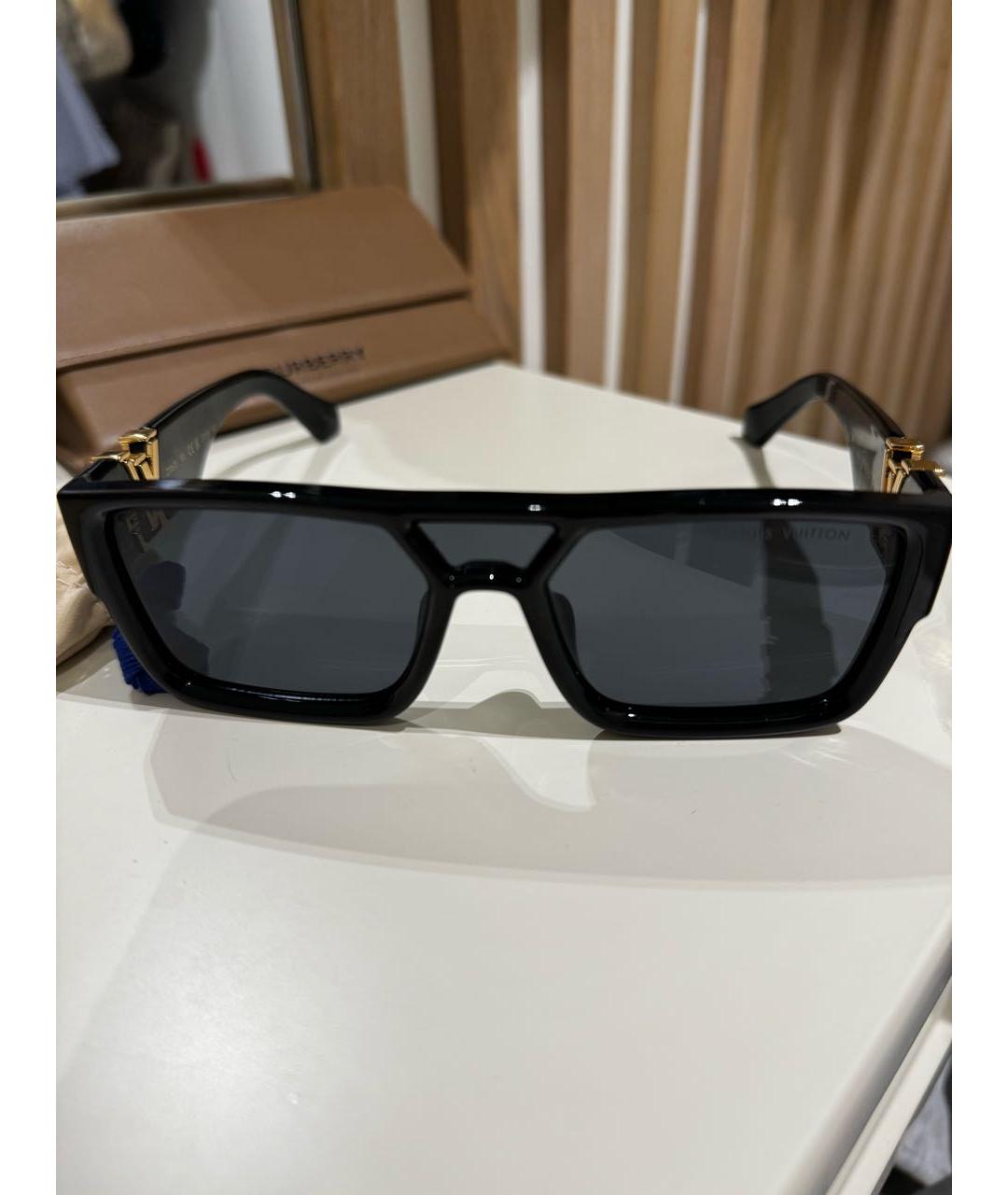 LOUIS VUITTON Черные пластиковые солнцезащитные очки, фото 5
