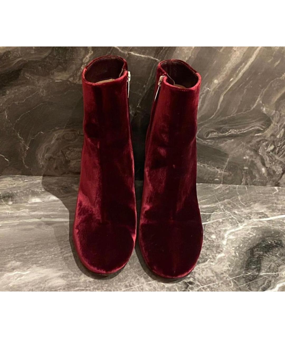 GIANVITO ROSSI Бордовые бархатные ботильоны, фото 3