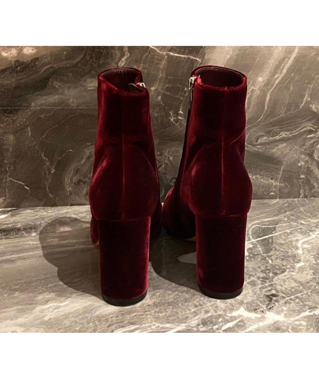 GIANVITO ROSSI Бордовые бархатные ботильоны, фото 5