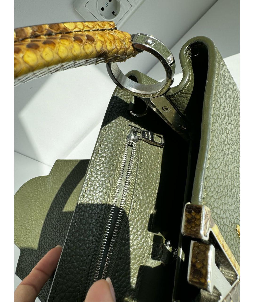 LOUIS VUITTON Зеленая кожаная сумка с короткими ручками, фото 8