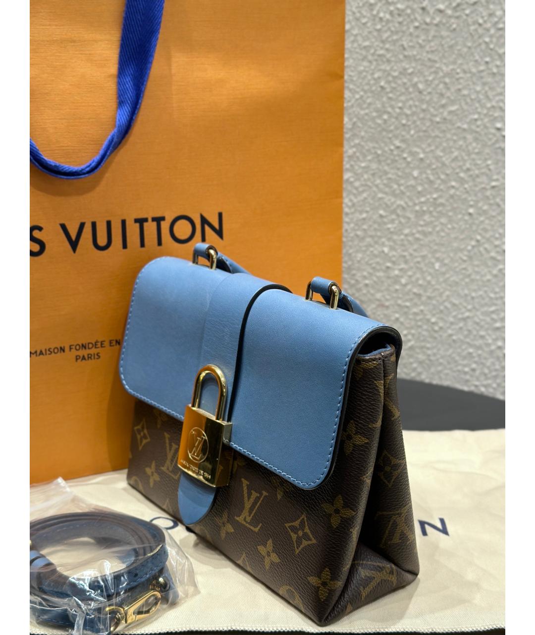 LOUIS VUITTON Голубая сумка через плечо из искусственной кожи, фото 5