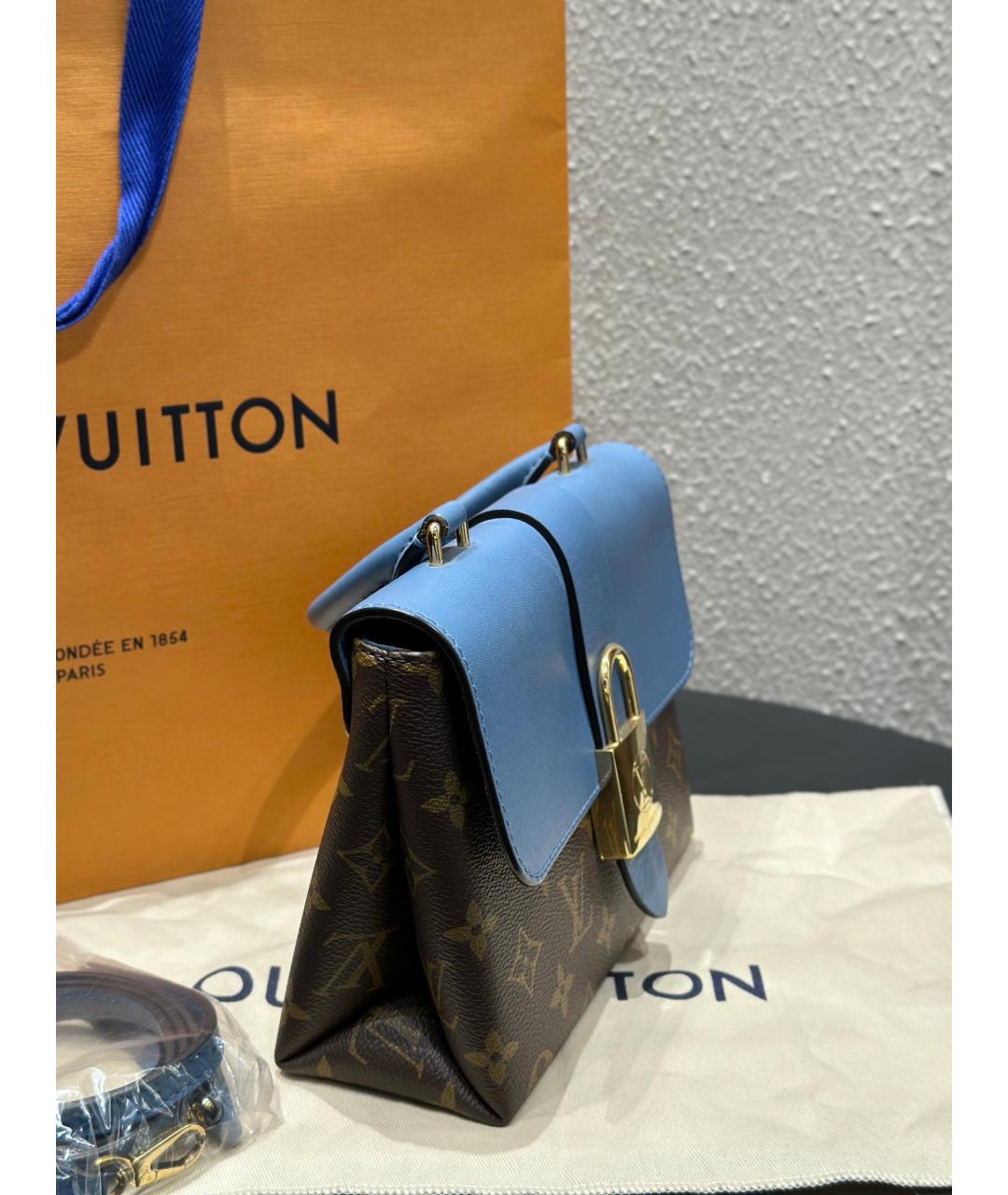 LOUIS VUITTON Голубая сумка через плечо из искусственной кожи, фото 4