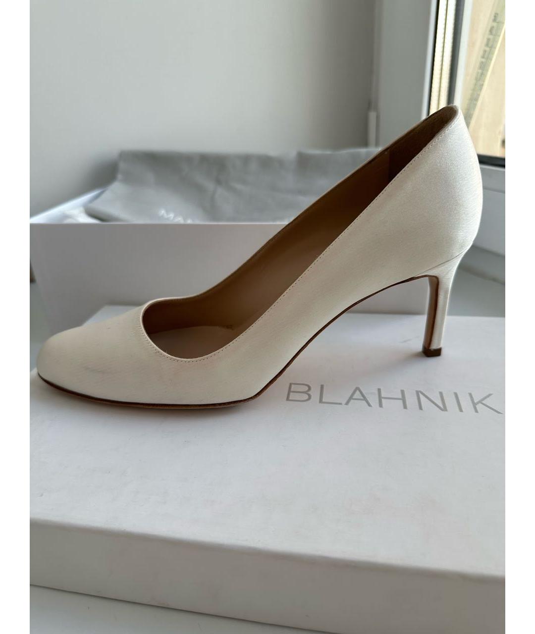 MANOLO BLAHNIK Белые туфли, фото 9