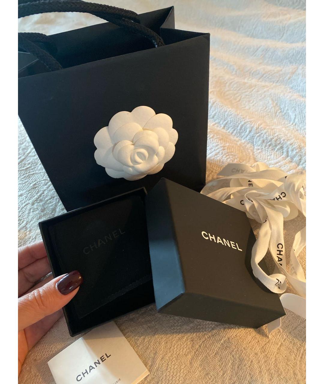 CHANEL Черная металлическая булавка / брошь, фото 3