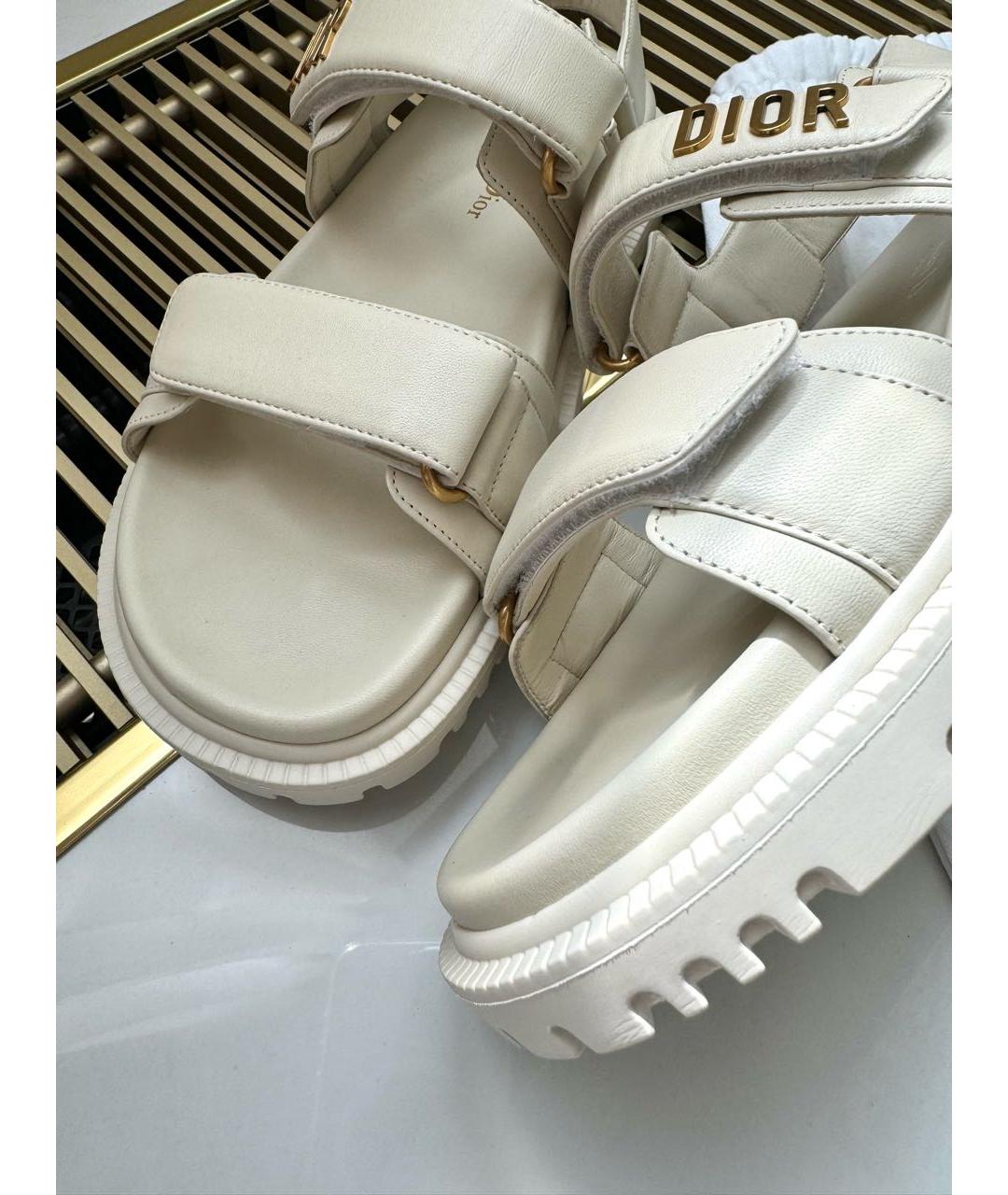 CHRISTIAN DIOR Бежевые кожаные сандалии, фото 6