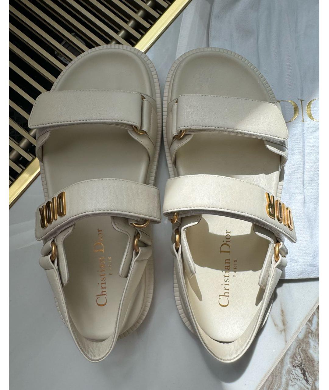CHRISTIAN DIOR Бежевые кожаные сандалии, фото 3