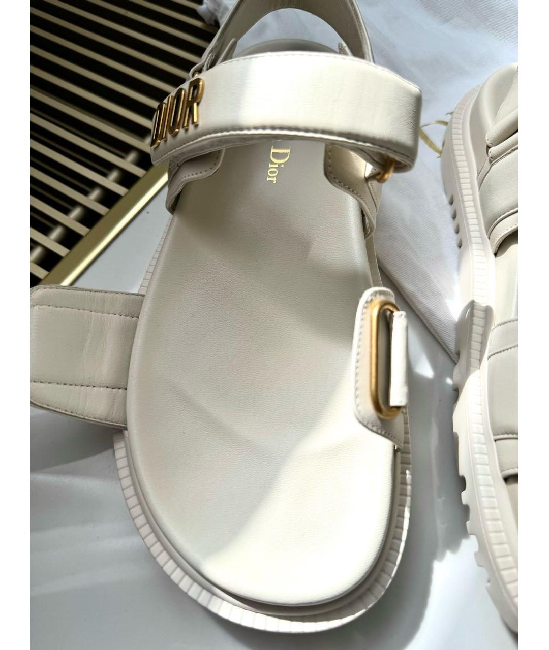 CHRISTIAN DIOR Бежевые кожаные сандалии, фото 8