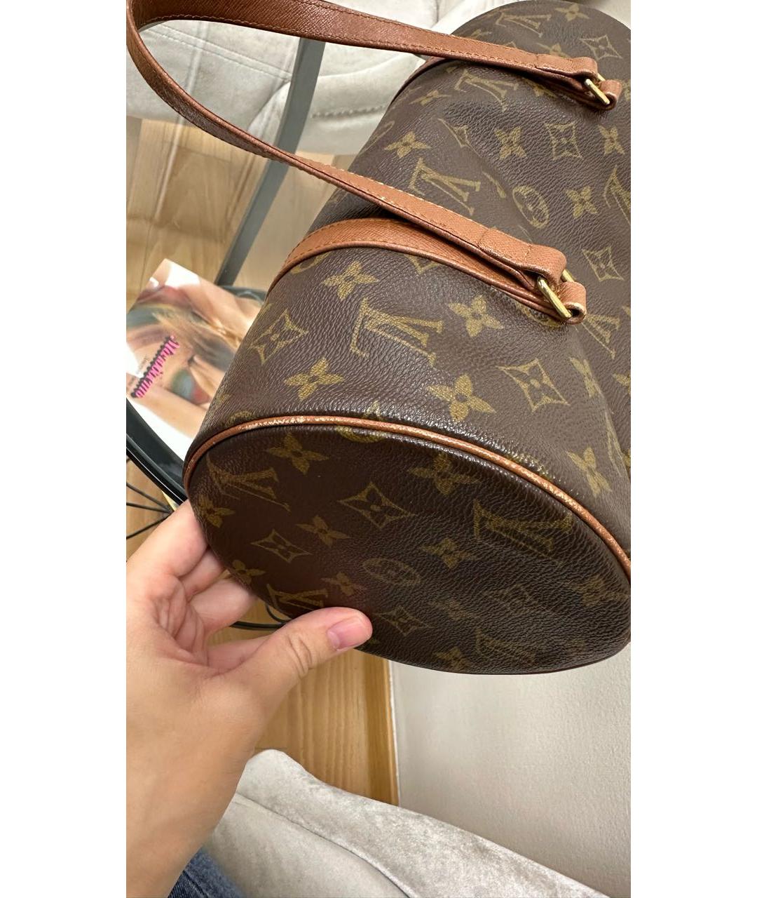 LOUIS VUITTON Коричневая кожаная сумка с короткими ручками, фото 8