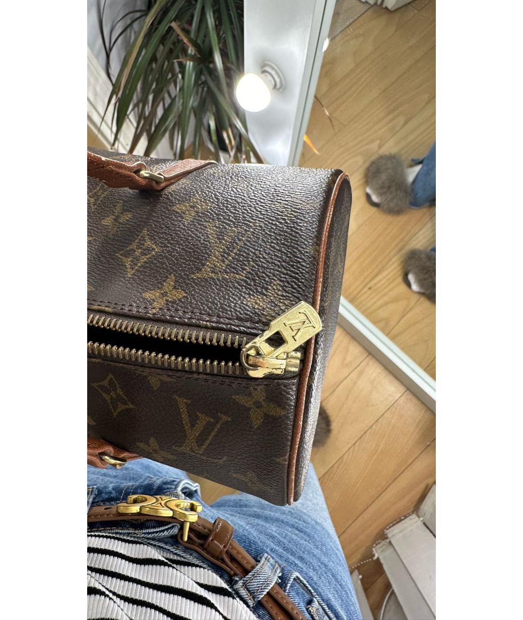 LOUIS VUITTON Коричневая кожаная сумка с короткими ручками, фото 7