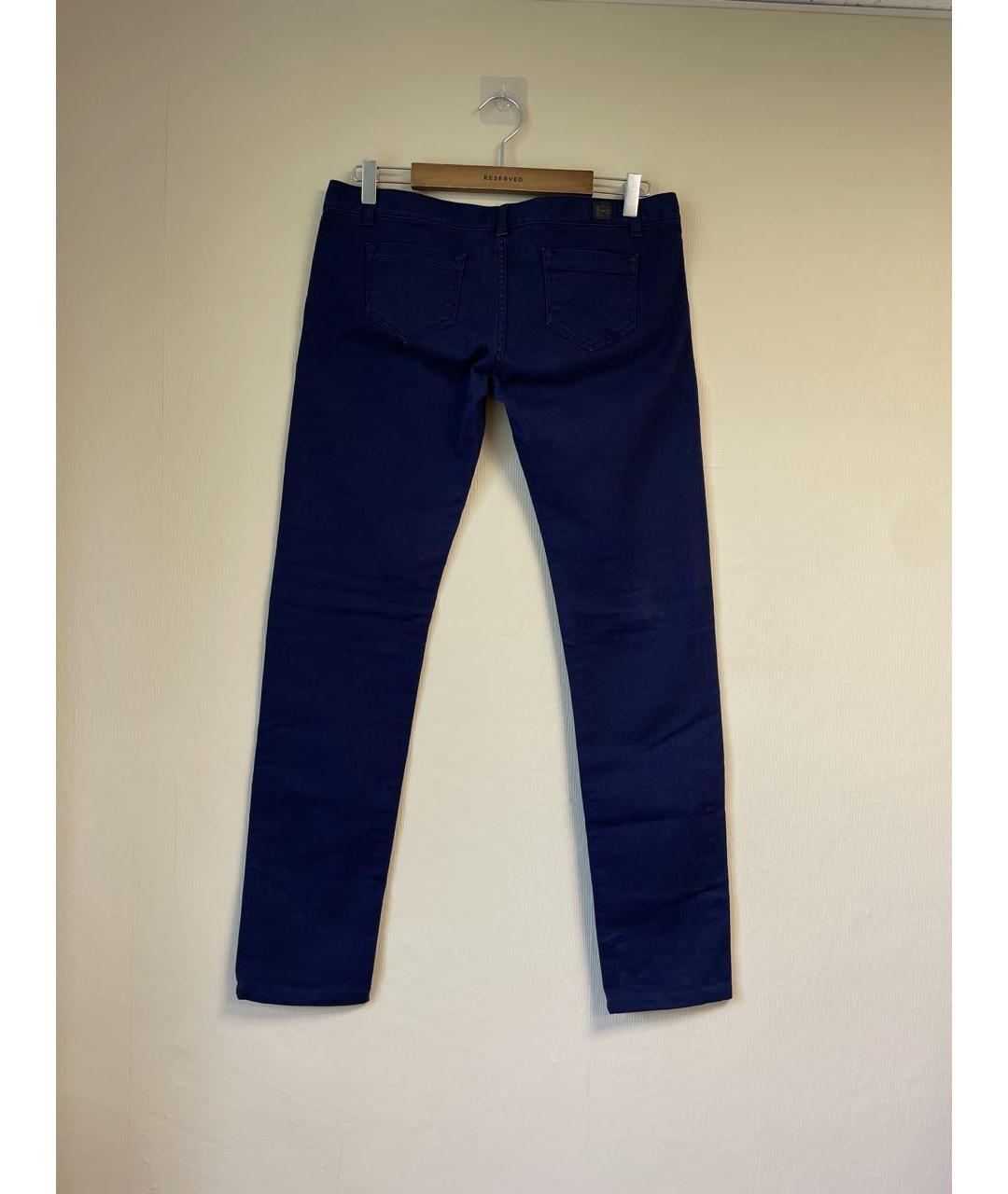 MCQ ALEXANDER MCQUEEN Темно-синие хлопко-эластановые прямые джинсы, фото 2