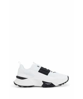 VALENTINO Низкие кроссовки / кеды