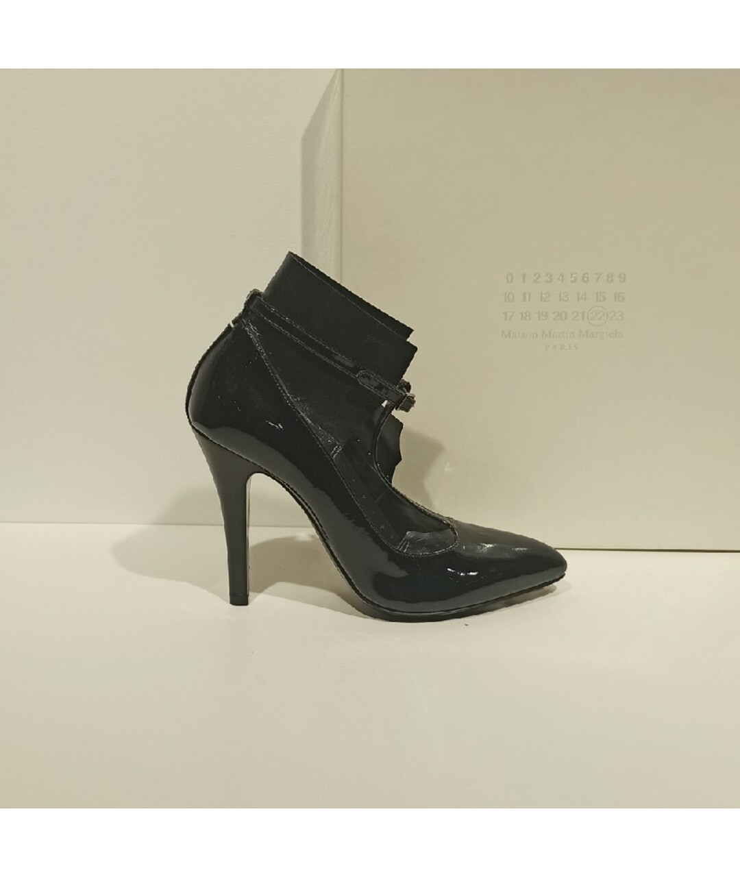 MAISON MARGIELA Черные туфли из лакированной кожи, фото 7