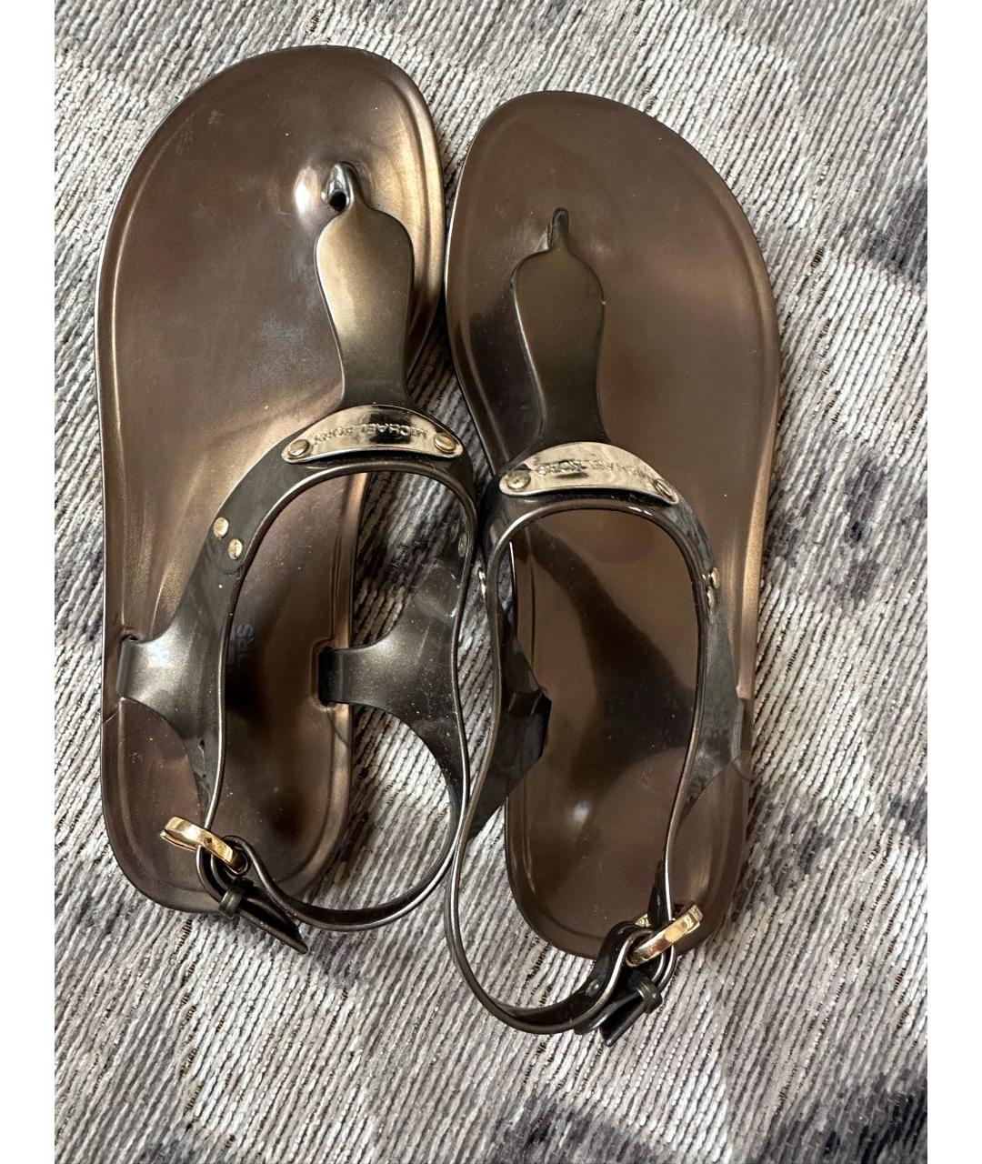MICHAEL KORS Золотые сандалии, фото 3