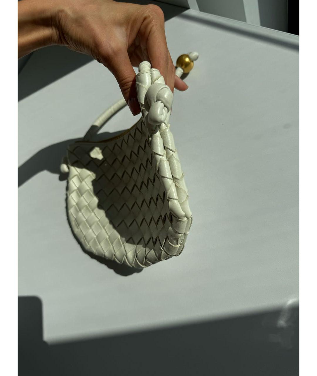 BOTTEGA VENETA Белая кожаная сумка с короткими ручками, фото 2