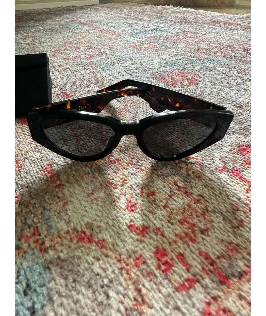 CHRISTIAN DIOR Черные пластиковые солнцезащитные очки, фото 4