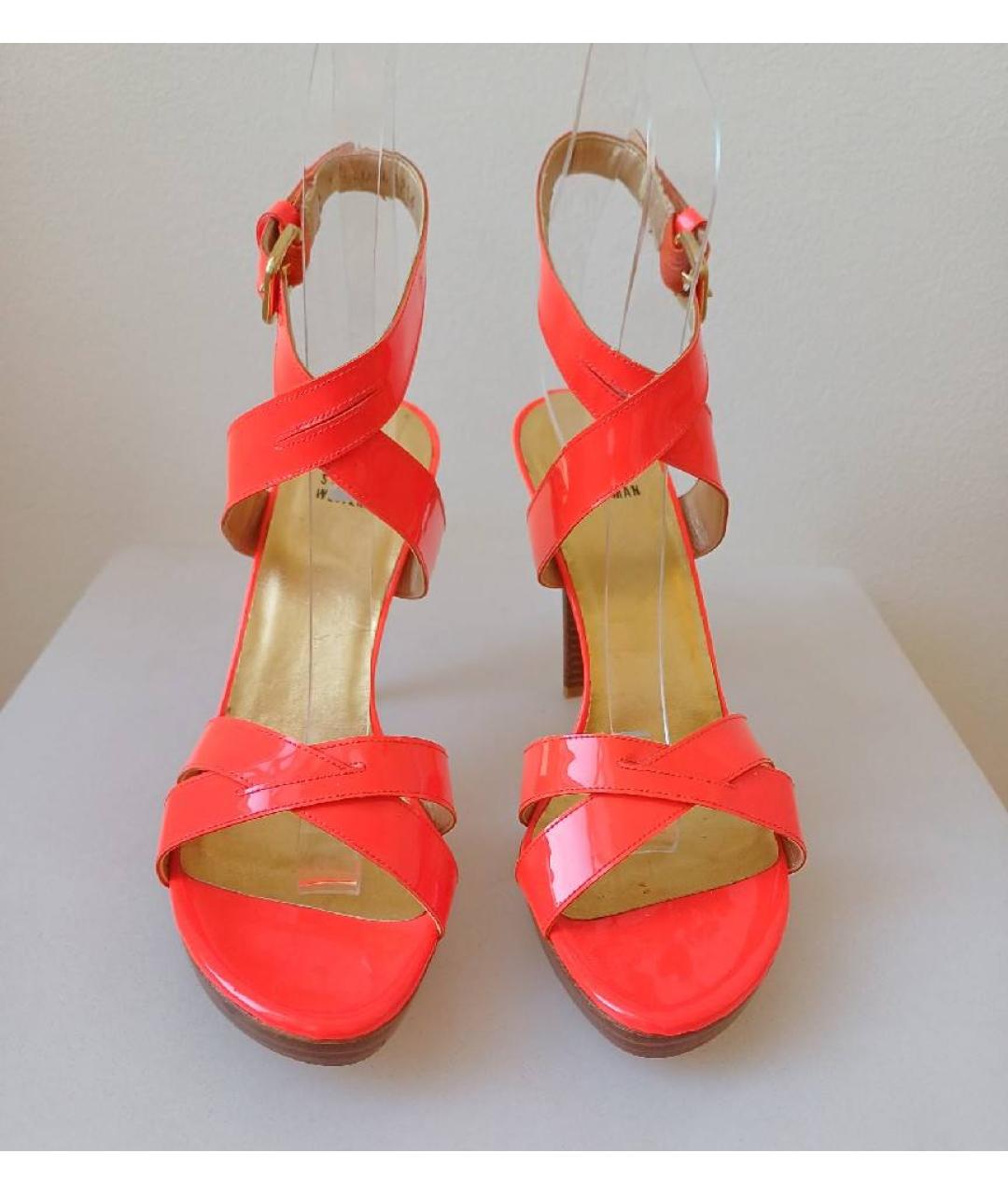 STUART WEITZMAN Красные босоножки из лакированной кожи, фото 2