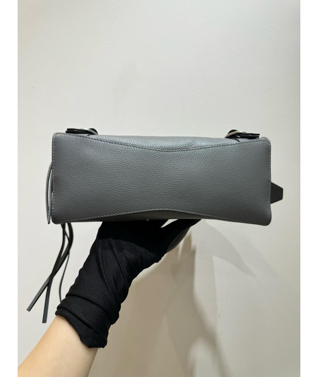 BALENCIAGA Серая кожаная сумка с короткими ручками, фото 6